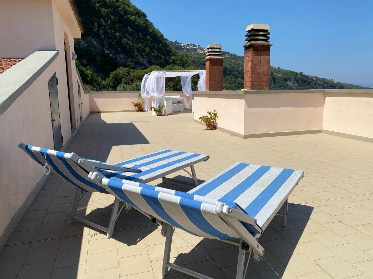 Achille Home B&B Сорренто Экстерьер фото