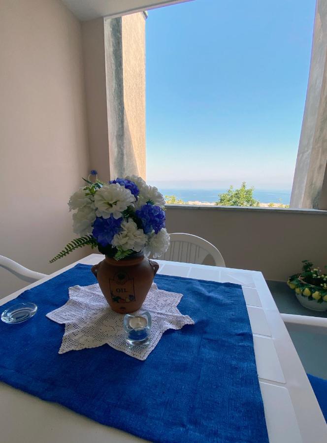 Achille Home B&B Сорренто Экстерьер фото